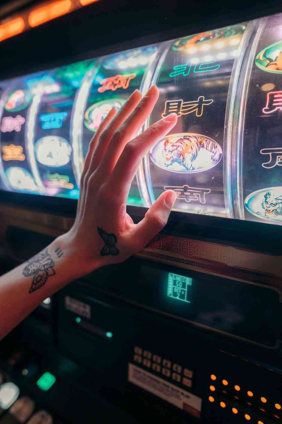 Alternative al Casino Le Palme: Dove Giocare Online e Offline?